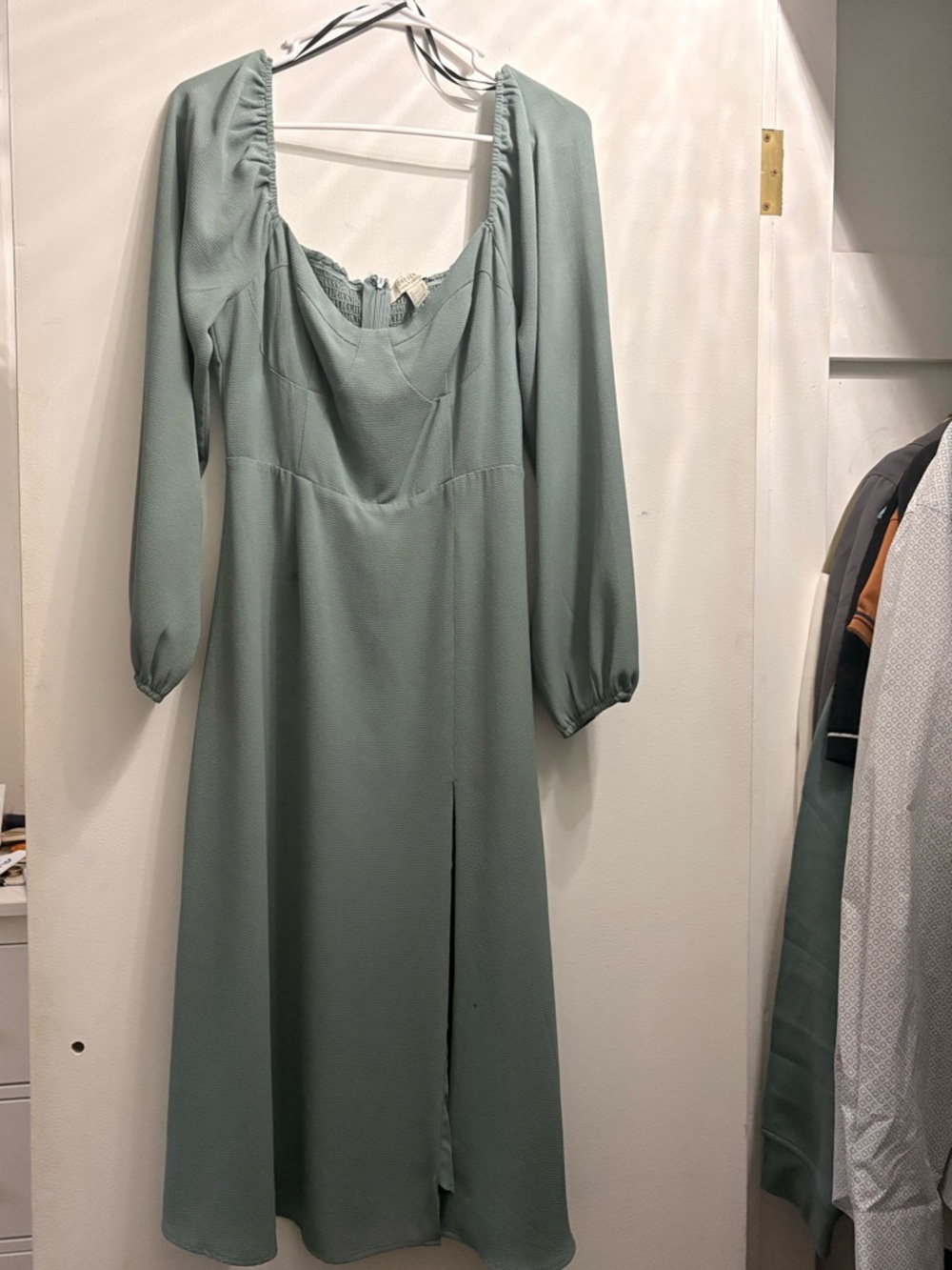 Forever 21 Sage Green Long Sleeve Midi Dress